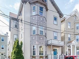 10 Ashley St #1, Jamaica Plain, MA 02130