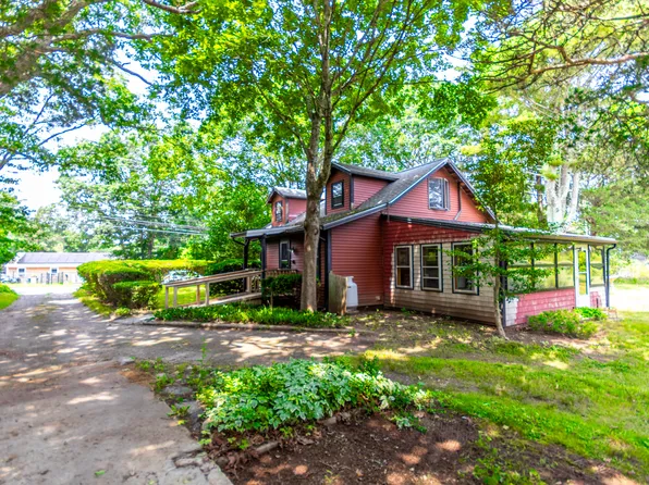 737 Sandwich Road, East Falmouth, MA 02536