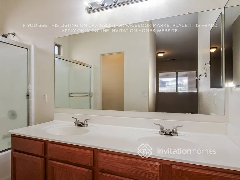 11179 W Berkeley Rd — Photo 10