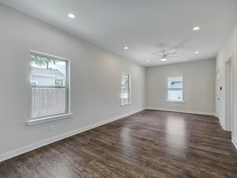 1601 Bigelow St — Photo 4