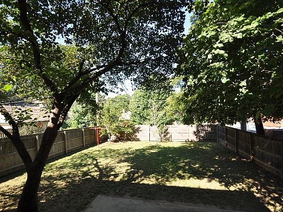 Large Fenced in Yard