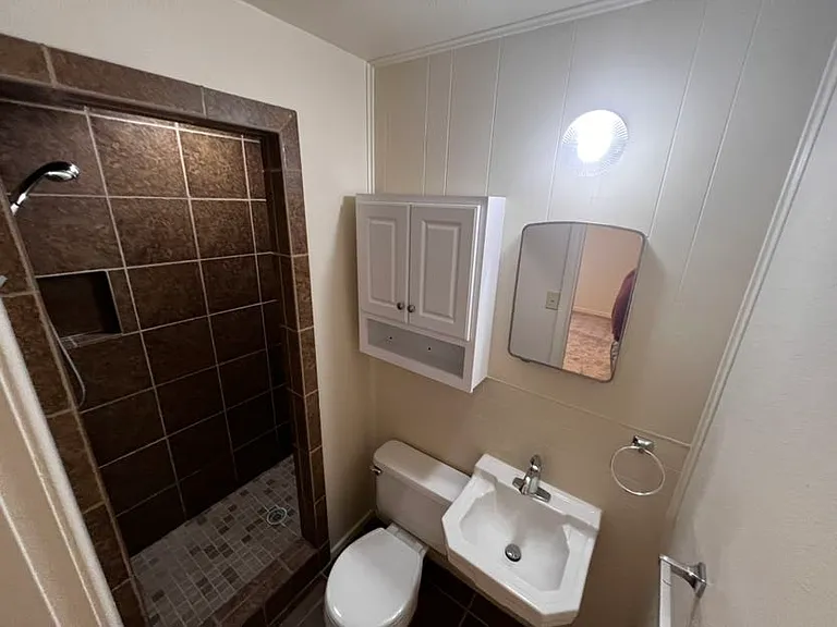 233 Westridge Dr — Photo 11