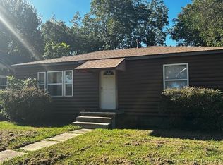 231 W 14th St, Ada, OK 74820