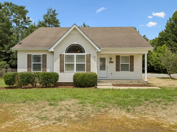 1155 Moreno Ln, Lewisburg, TN 37091