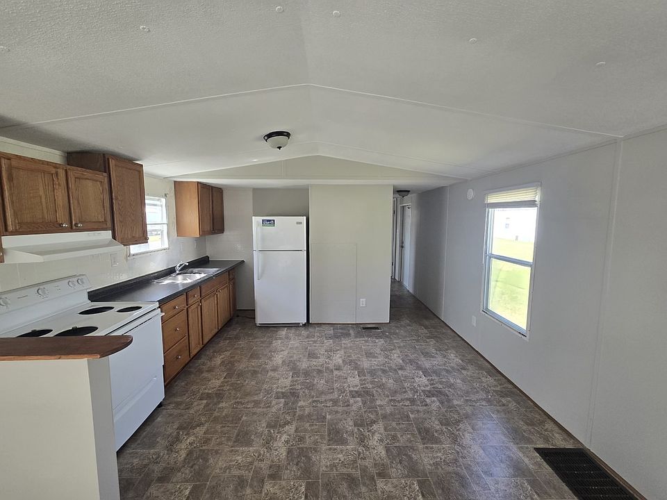 1st image of 129 Jodoc Dr