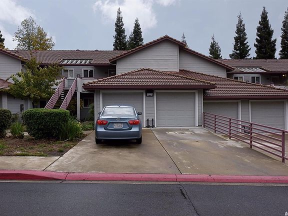 2nd image of 7330 Stratford Pl Unit 705