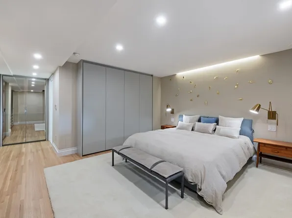 737 Park Avenue image 8 of 16