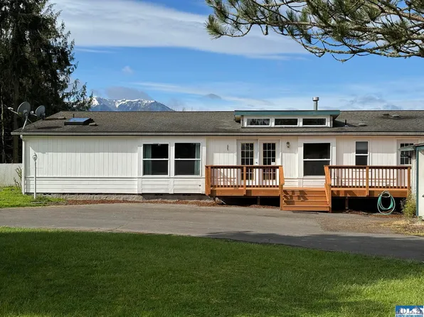 342 McFarland Dr, Sequim, WA 98382