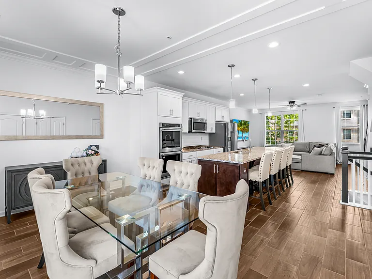 10625 Meridian Hill Way — Photo 7