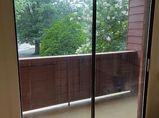 1508 S George Mason Dr APT 12, Arlington, VA 22204