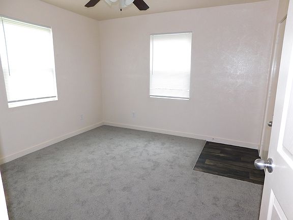 3rd image of 1710 Ash St #1710