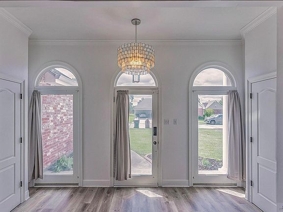 2nd image of 5732 Dene Dr