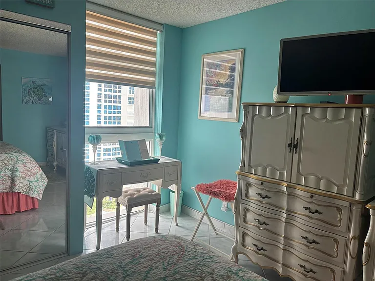 1370 S Ocean Blvd #1005 — Photo 13