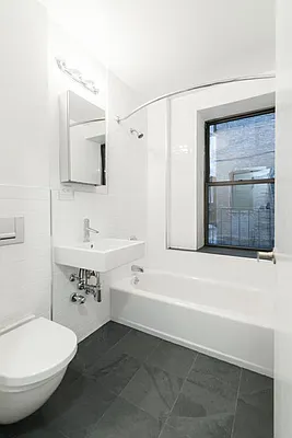 Rented by Bond New York | media 18