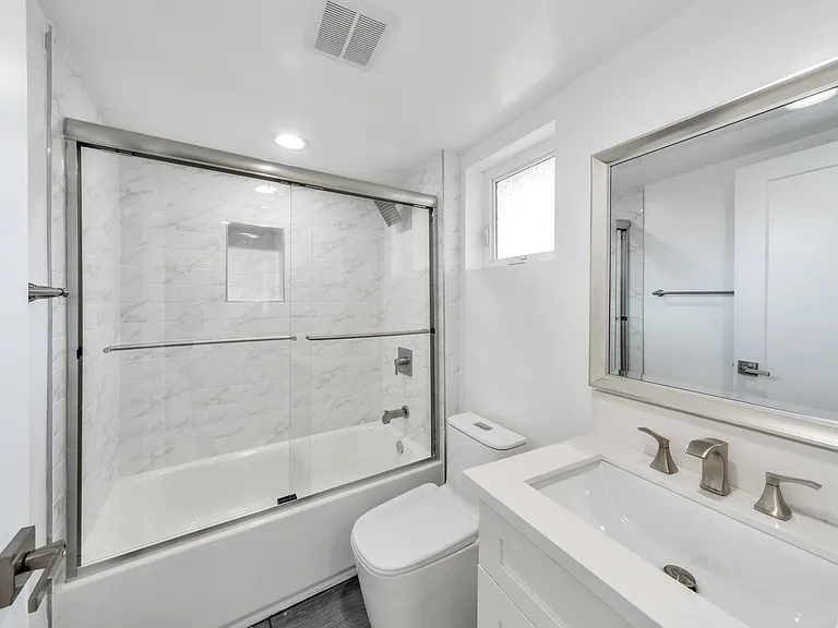 7108 Ramsgate Ave #1/2 — Photo 13