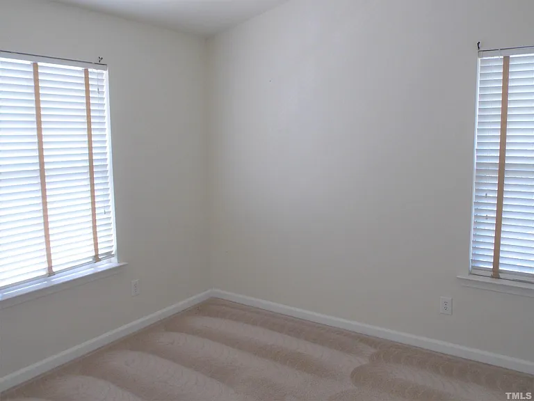 2840 Barrymore St #105 — Photo 15