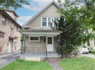 35 Cummings St, Rochester, NY 14609