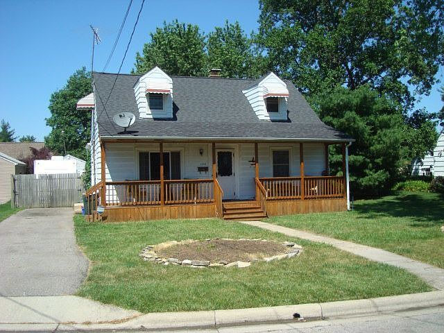 1st image of 3274 Lotz Dr
