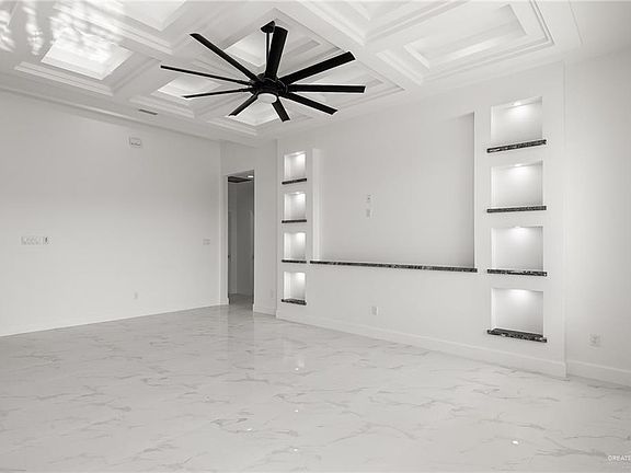 2nd image of 5806 N Dodger St