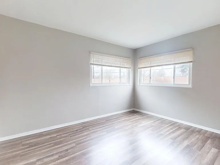 18923 Hilliard Blvd — Photo 25