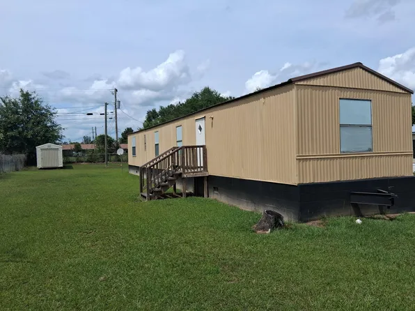 113 Cecil St, Sylvester, GA 31791
