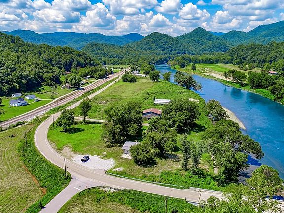 4th image of 151 Highway 107 S