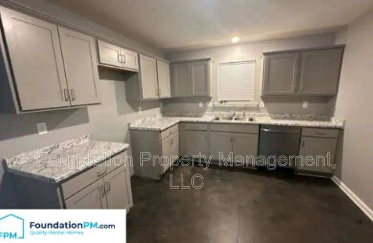 4923 Shayne Cv — Photo 6