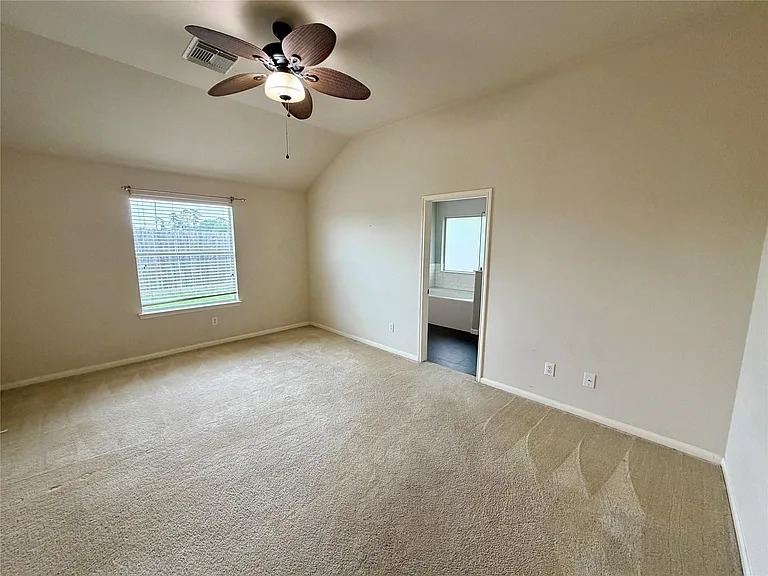 25206 Barmby Dr — Photo 11