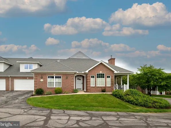 3291 Shellers Bnd APT 744, State College, PA 16801