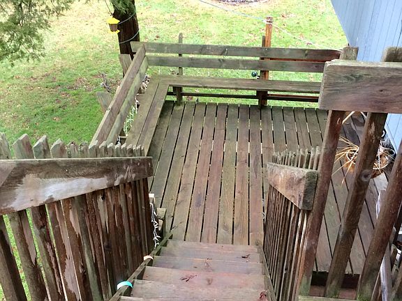 Private deck