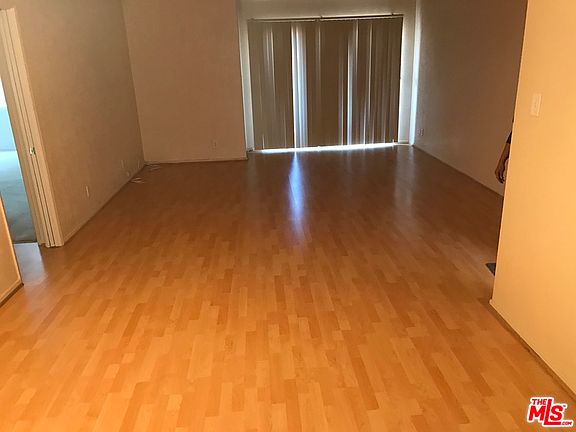 4th image of 222 E Tamarack Ave APT 24