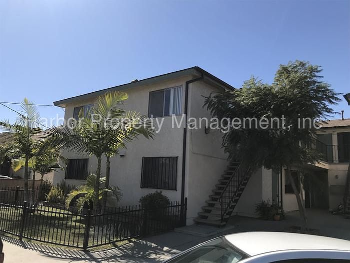 1st image of 565 Harker St APT 2