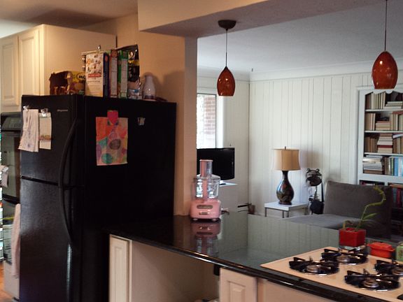 4th image of 34400 Sherwood Dr