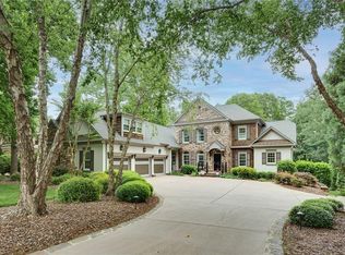 9 Blue Gill Cv, Greensboro, NC 27455