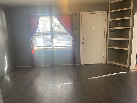 2nd image of 216 14th Ave