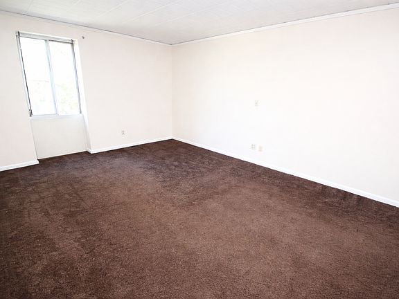 1BR - Bedroom