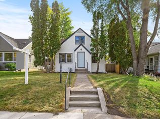 2082 Berkeley Ave, Saint Paul, MN 55105