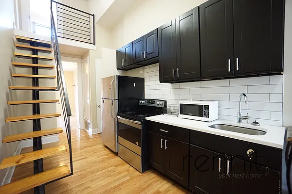 Rented by Rennit Inc. | media 11