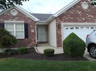 7 Villa Meadow Ln, Wentzville, MO 63385