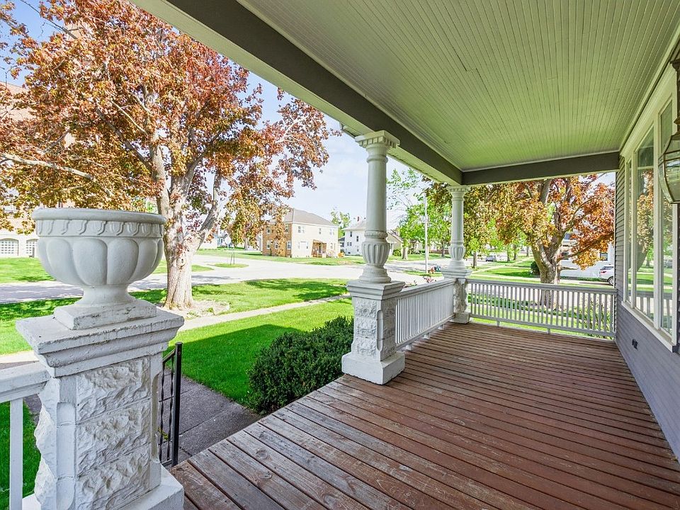 402 Main St, Van Horne, IA 52346 Zillow