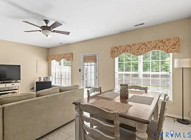11409 Friars Walk Ct — Photo 4