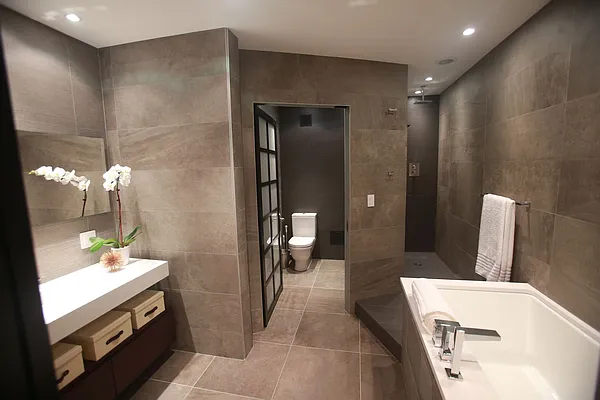 Sold by Royalty Living NYC | media 9