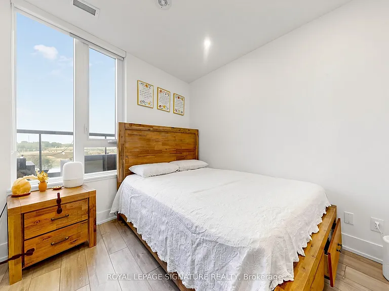 3100 Keele St #707 — Photo 17