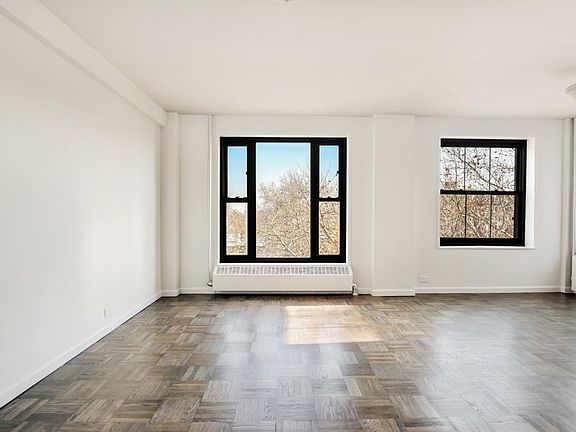 2nd image of 345 Clinton Ave APT 6A