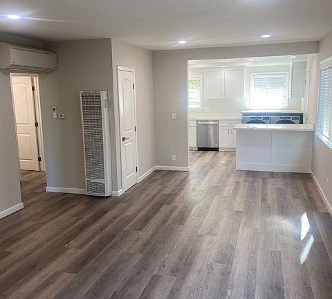 2nd image of 1626 Walters Ave