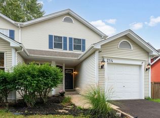 214 S Harrison St, Geneva, IL 60134