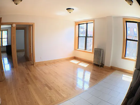 Rented by Sterling Realty Solution Inc | media 10