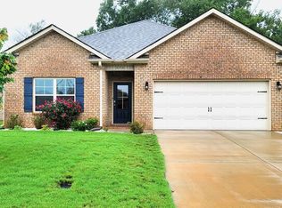 276 Falcon Ridge Dr, Huntsville, AL 35761