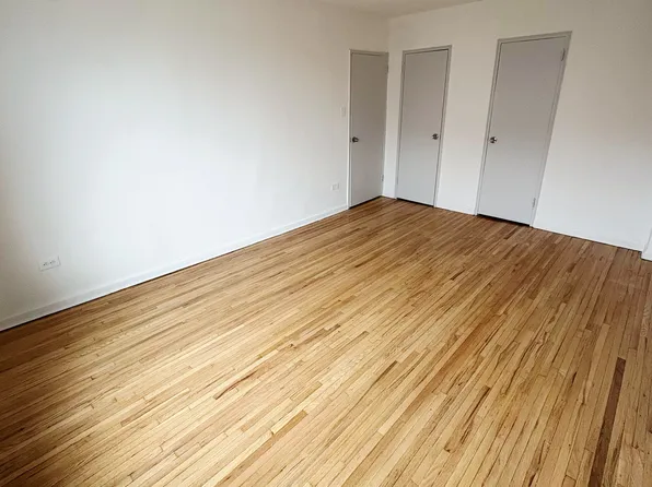 149 Marine Avenue image 5 of 8