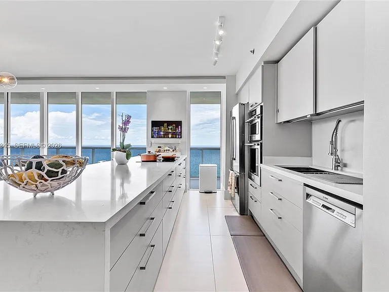 1830 S Ocean Dr #1501 — Photo 16